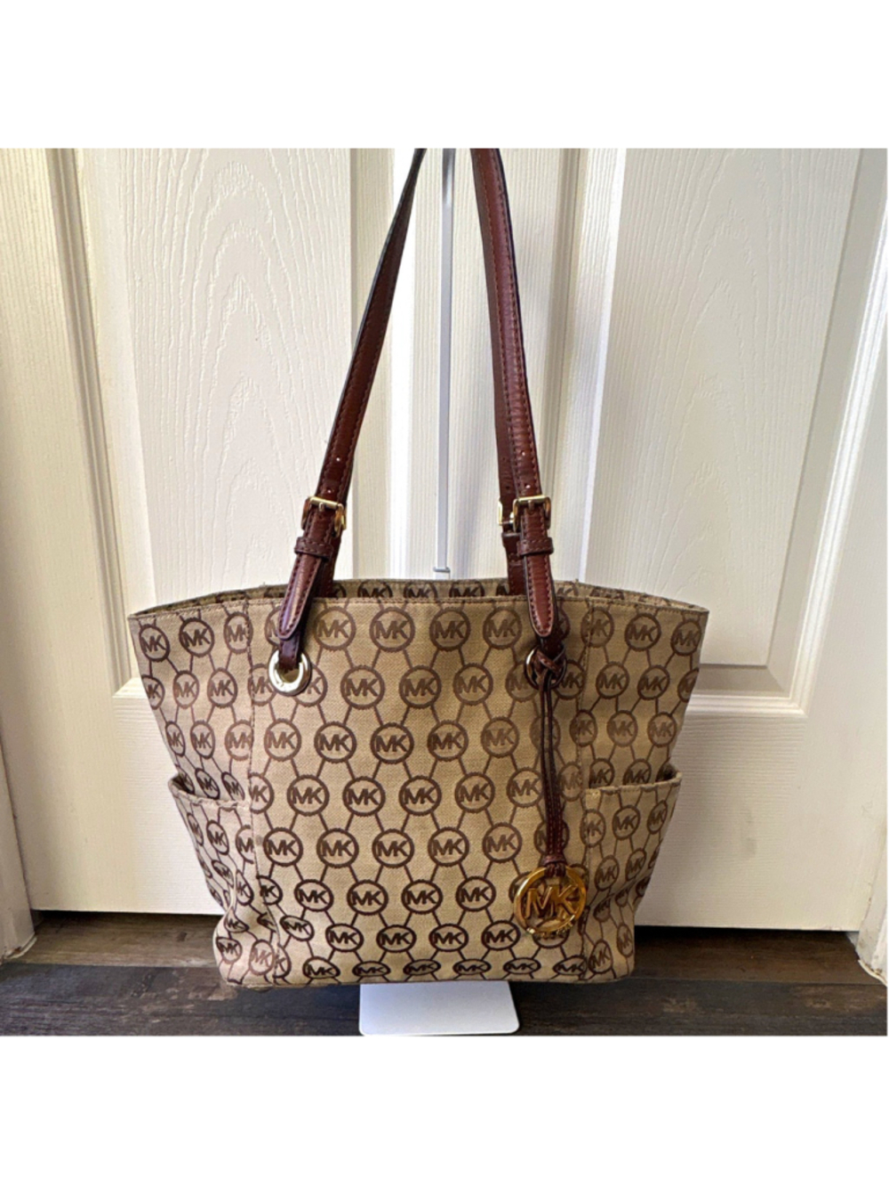 Michael Kors Signature Monogram Tote Beige Brown Zip Gold Charm Medium Pockets